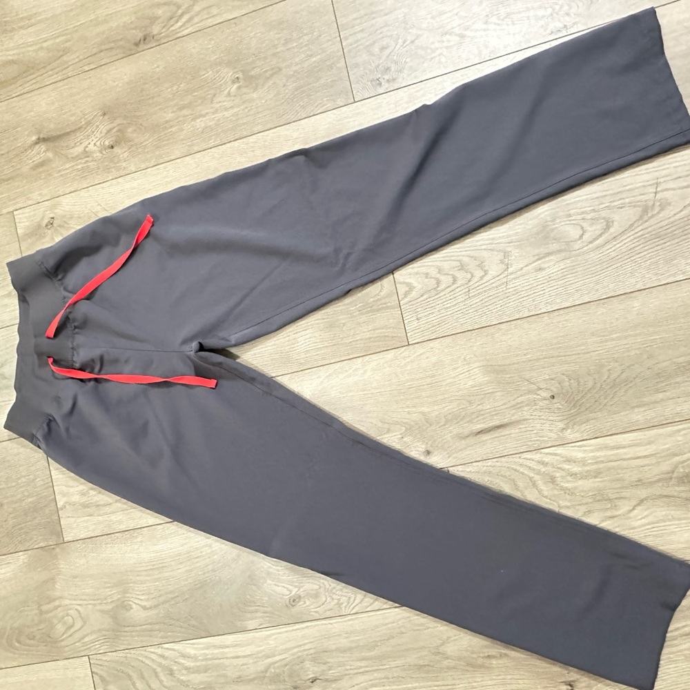 FIGS high waisted Livingston scrub pants